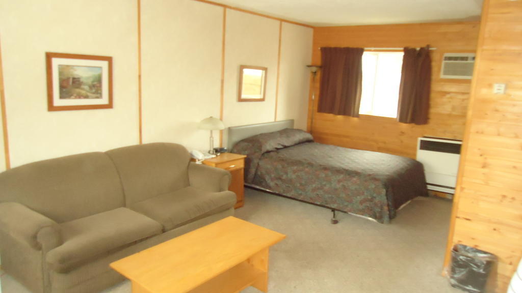 Dreamland Motel Moose Jaw Exterior foto